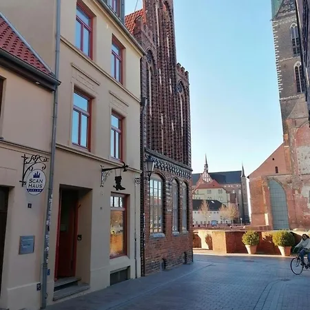 Апартаменты Am Wismarer Markt Mit Balkon - Abc329 Висмар